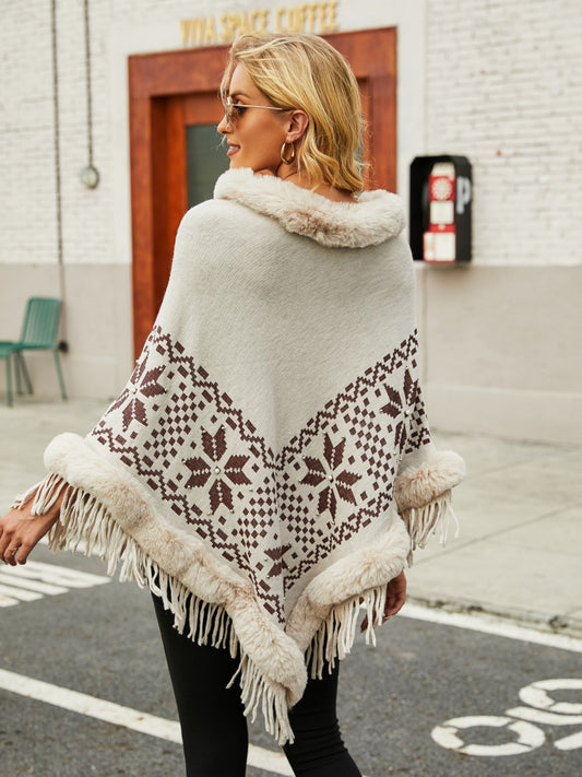 Geometric Star Poncho with Fringe