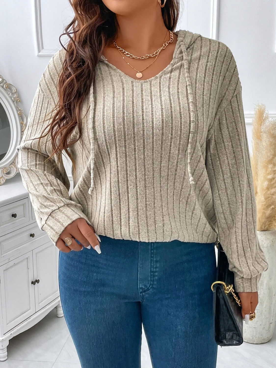 Curvy Simply Staples Hooded Shirt