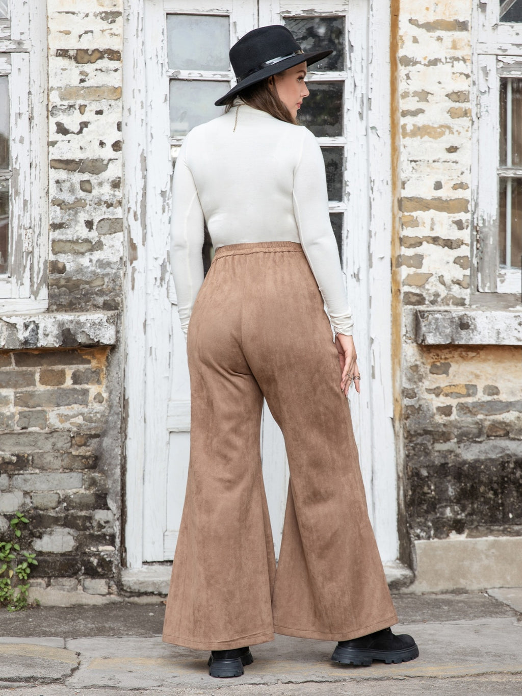 Curvy Flare Pants