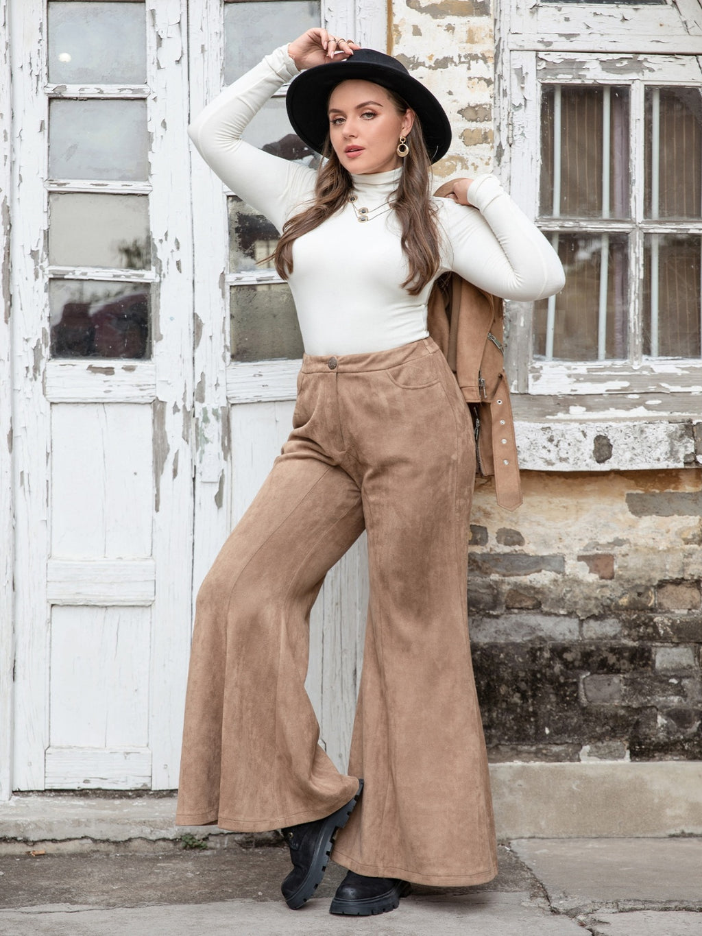Curvy Flare Pants