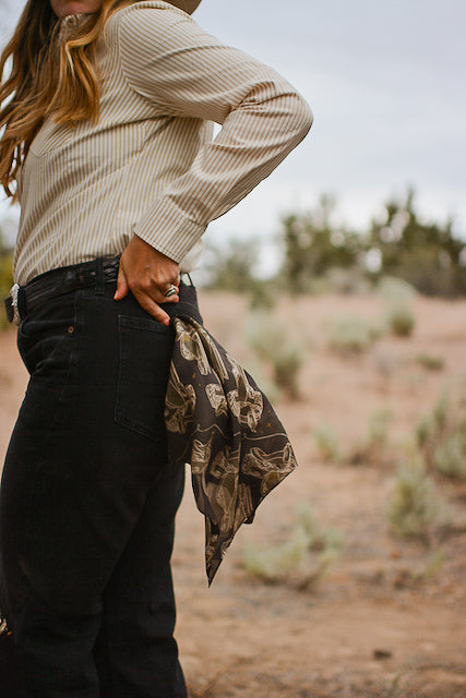 Western Saddle in Arena Brown Silk Scarf Wild Rag