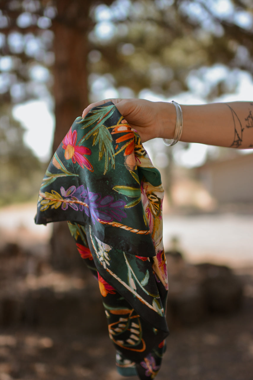 Vivid Wildflowers Large 100% Mulberry Silk 35x35: Western Cowgirl Wild Rag Scarf