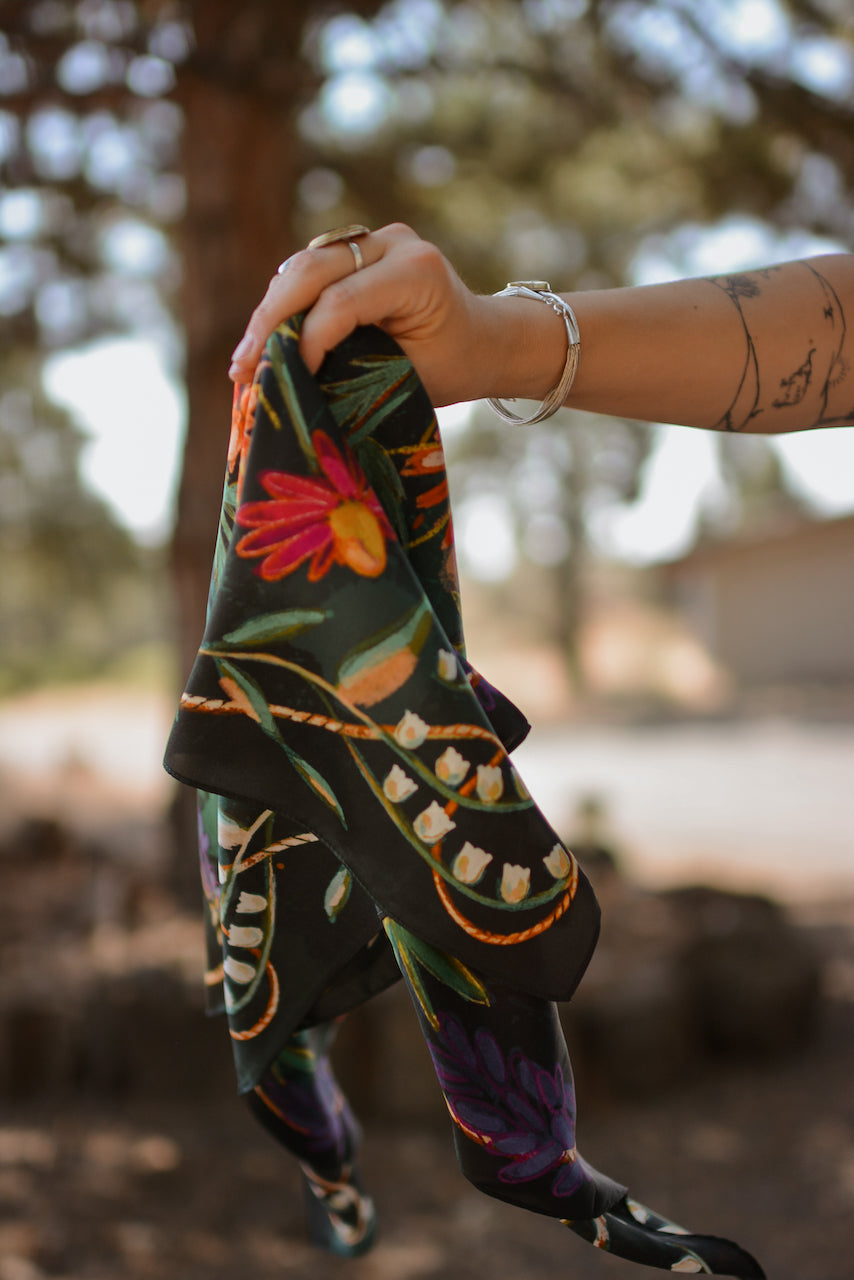 Vivid Wildflowers Large 100% Mulberry Silk 35x35: Western Cowgirl Wild Rag Scarf