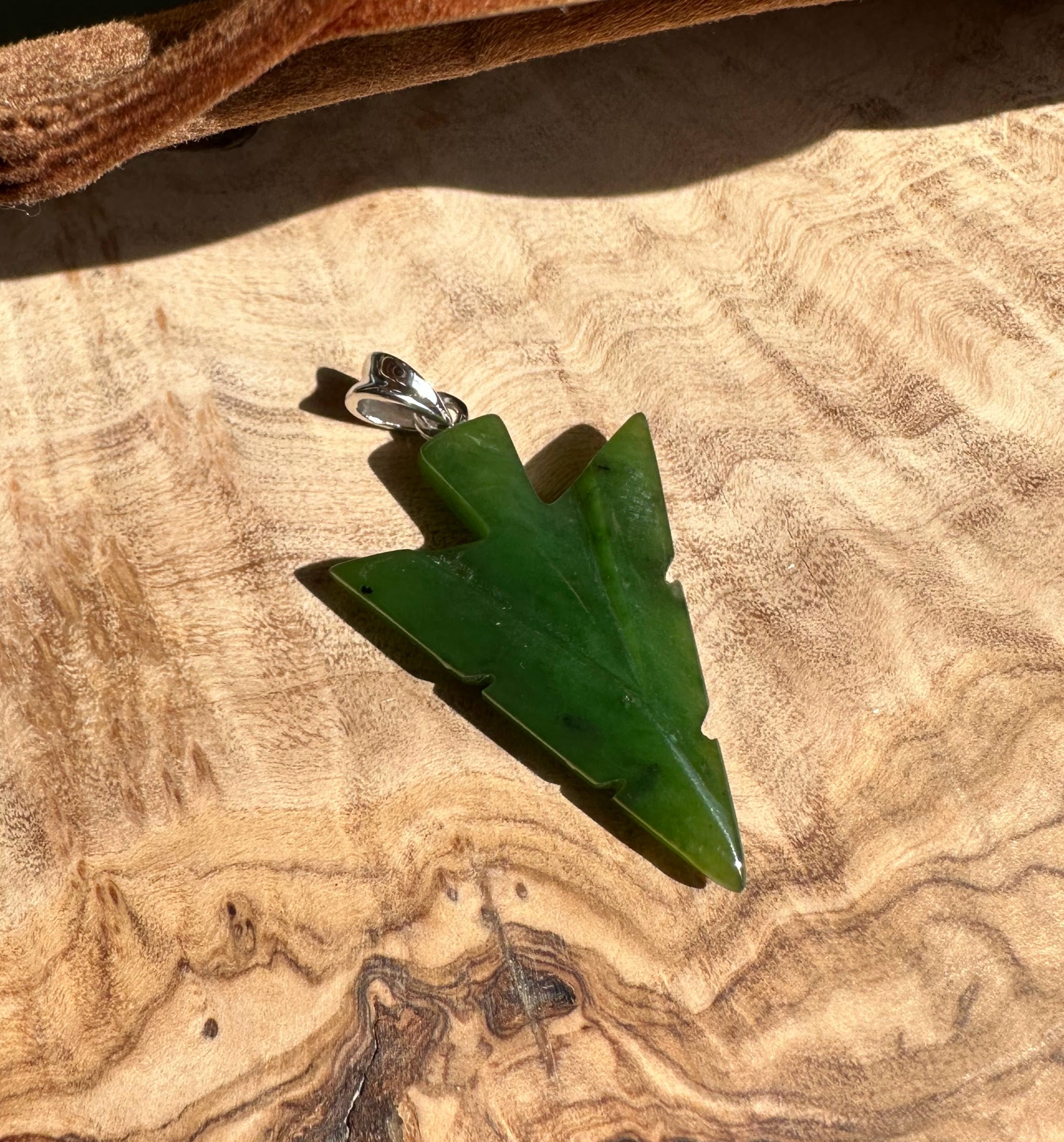 Canadian Jade Arrow Pendant, 31mm