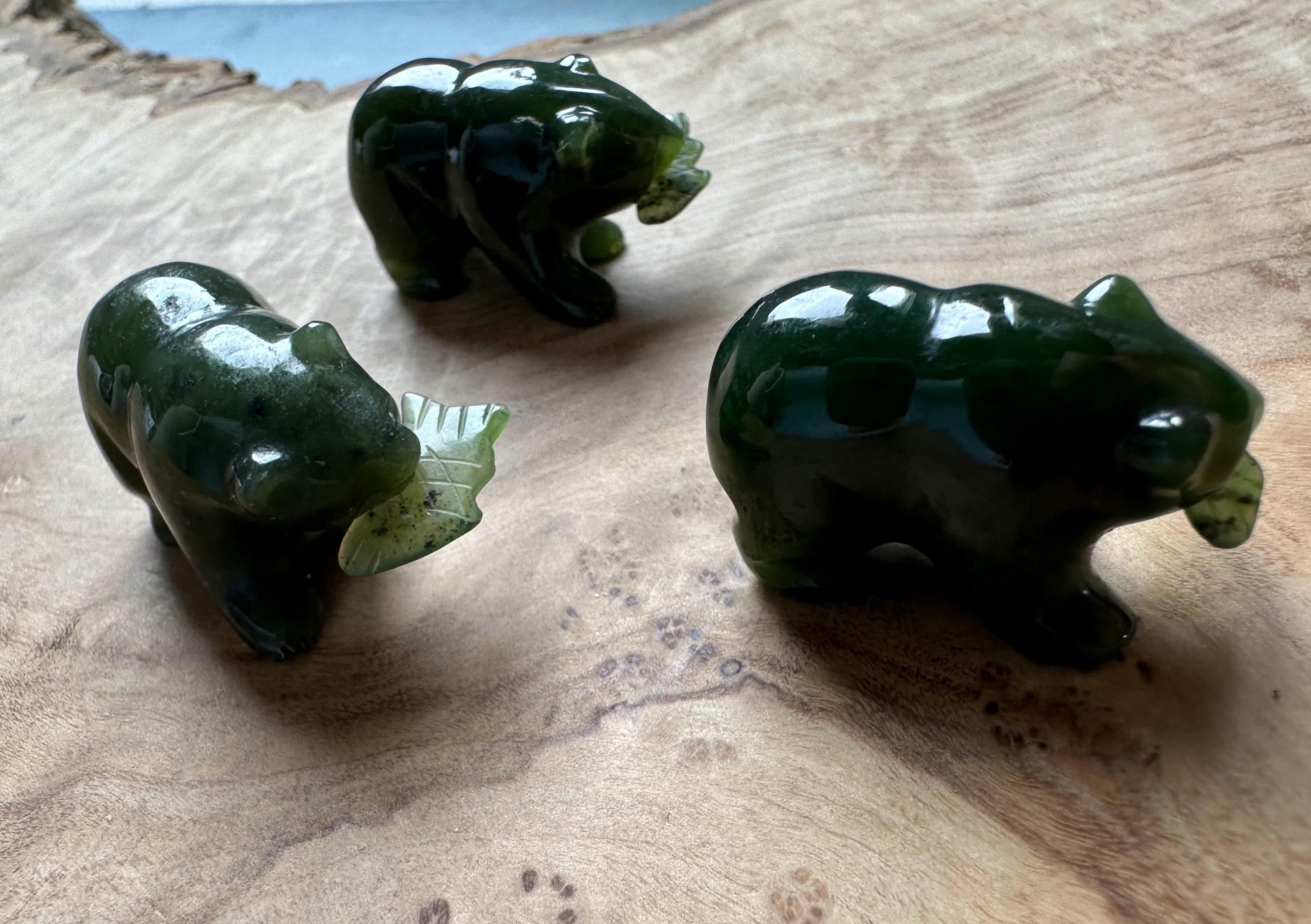 Bear Special with Jade Fish, 1"